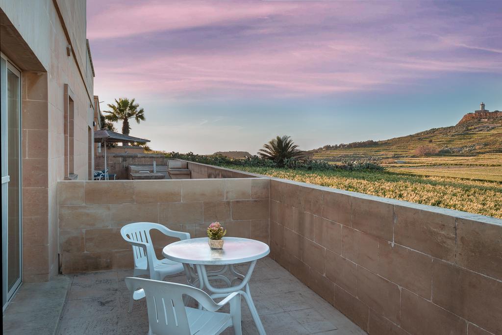 Villa Al Faro B&B Ghammar Exteriör bild
